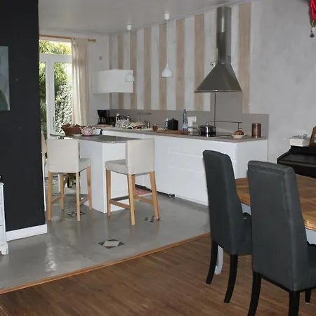 La Tropicale-maison Pres Du Centre Ville- 1 Chambre Nantes